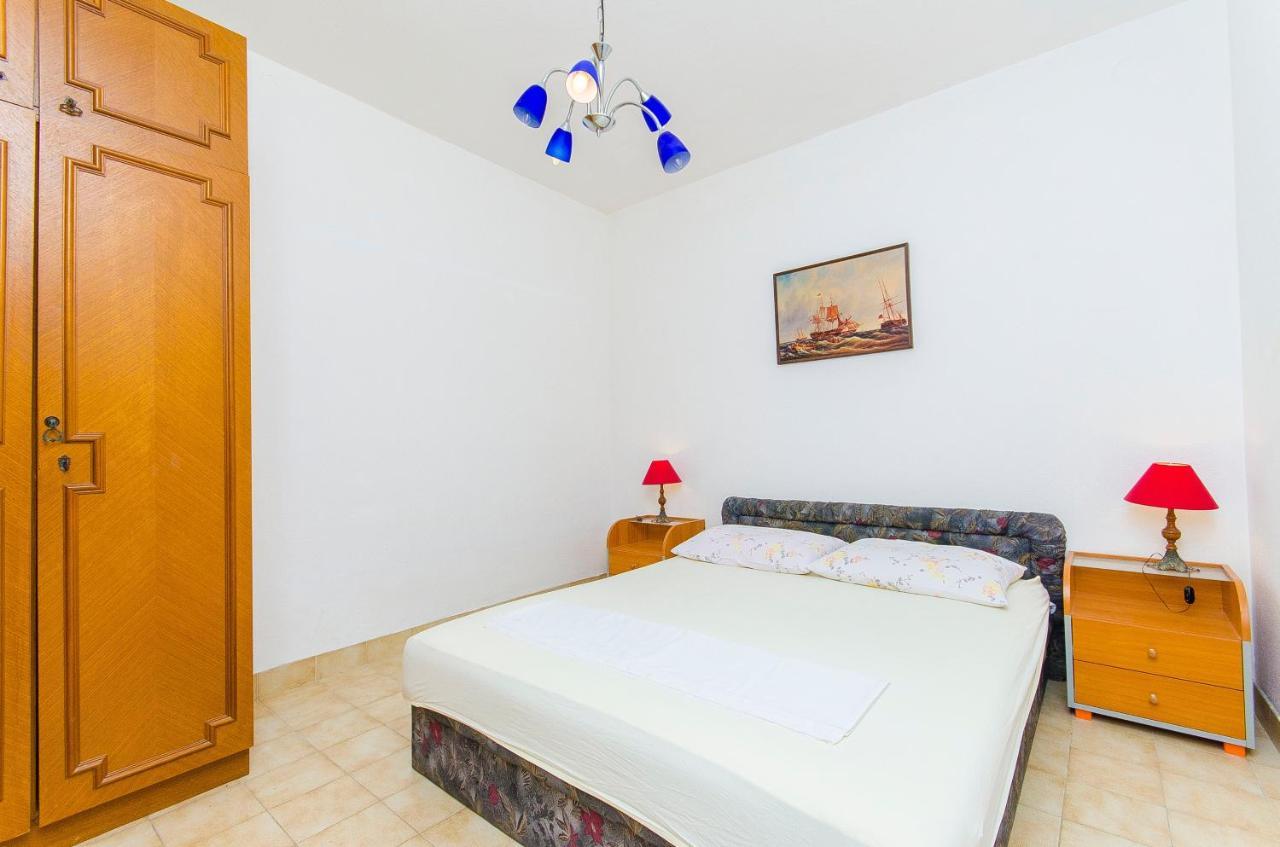 Apartments By The Sea Pisak, Omis - 2802 Esterno foto